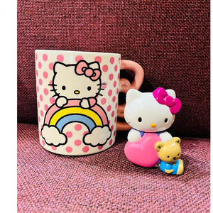Hello Kitty 20 oz mug and small figurine